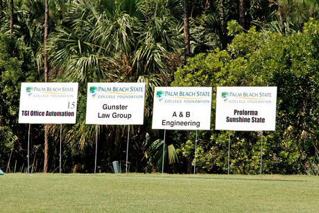 golfevent_signs